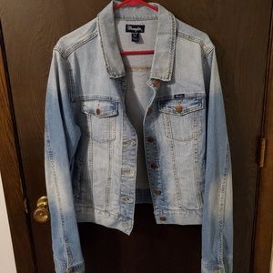NWT Wrangler Cropped Jean Jacket